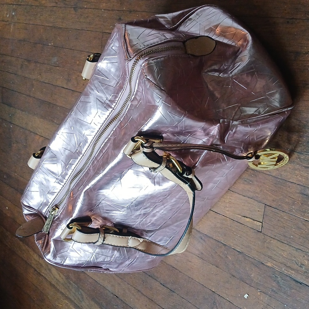 MICHAEL Michael Kors Handbag - Picture 3 of 16